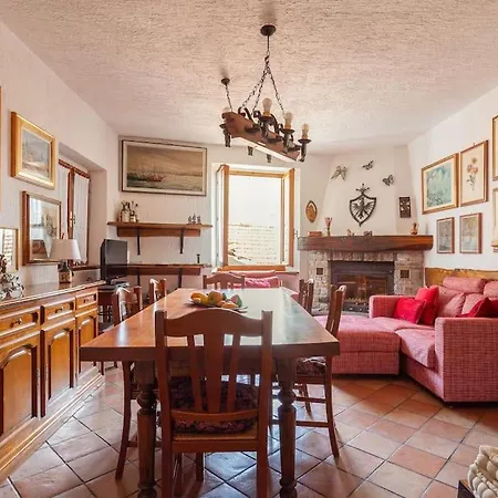 La Dimora Del Nonno Cesco Casa vacanze Plesio