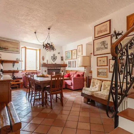 Casa vacanze La Dimora Del Nonno Cesco *